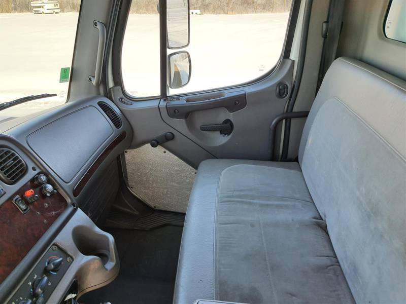 2013 Freightliner M2 106 For Sale Box Van 89348